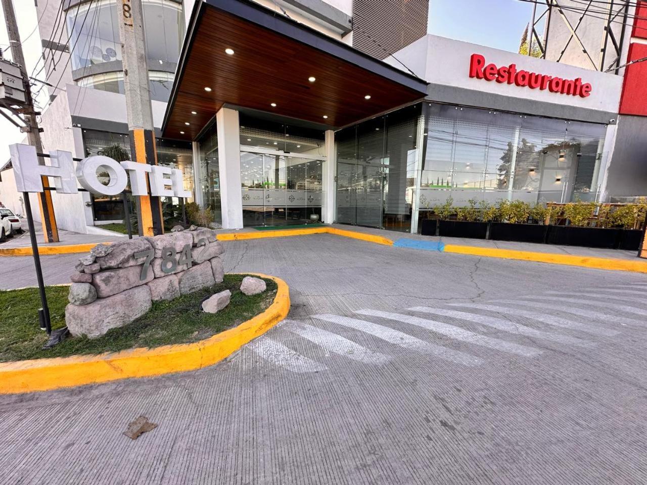 Hotel Bugari Aeropuerto Guadalajara Las Pintas Exterior photo